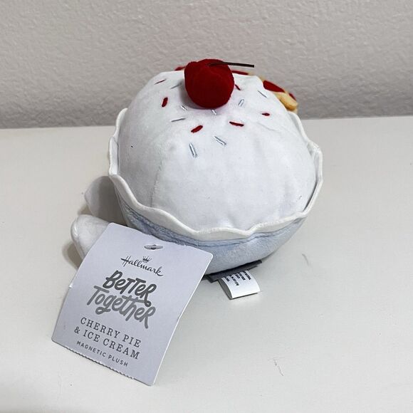 Hallmark Better Together Cherry Pie and Ice Cream Magnetic Plush Pair Set w/ TAG - Picture 6 of 11